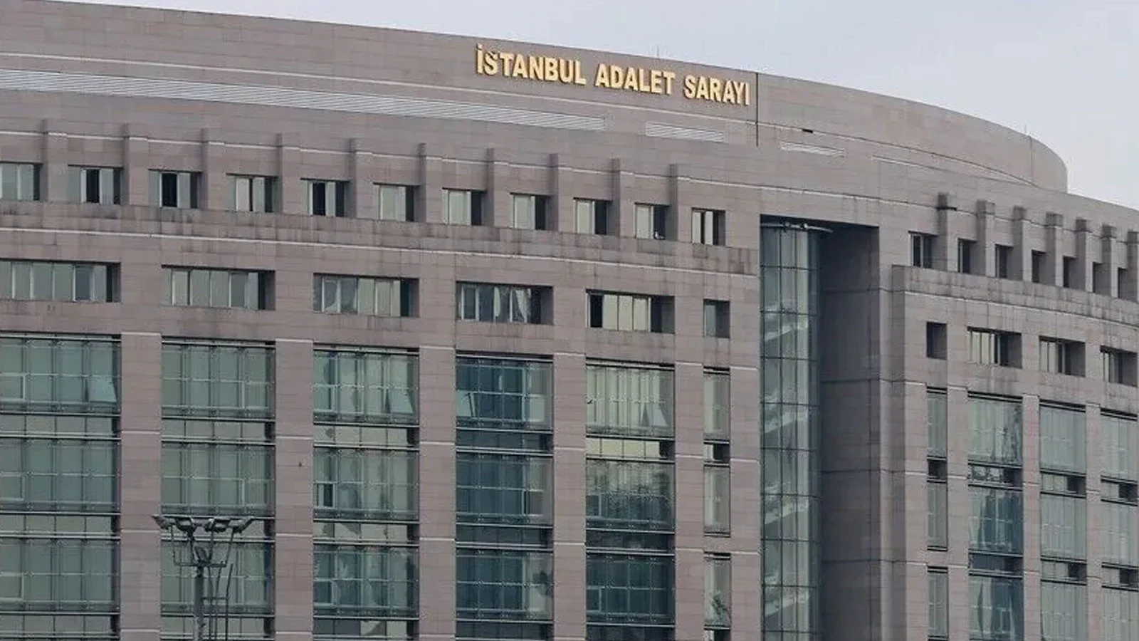 Ahbap Derneği soruşturmasında 4 şüpheli tutuklandı
