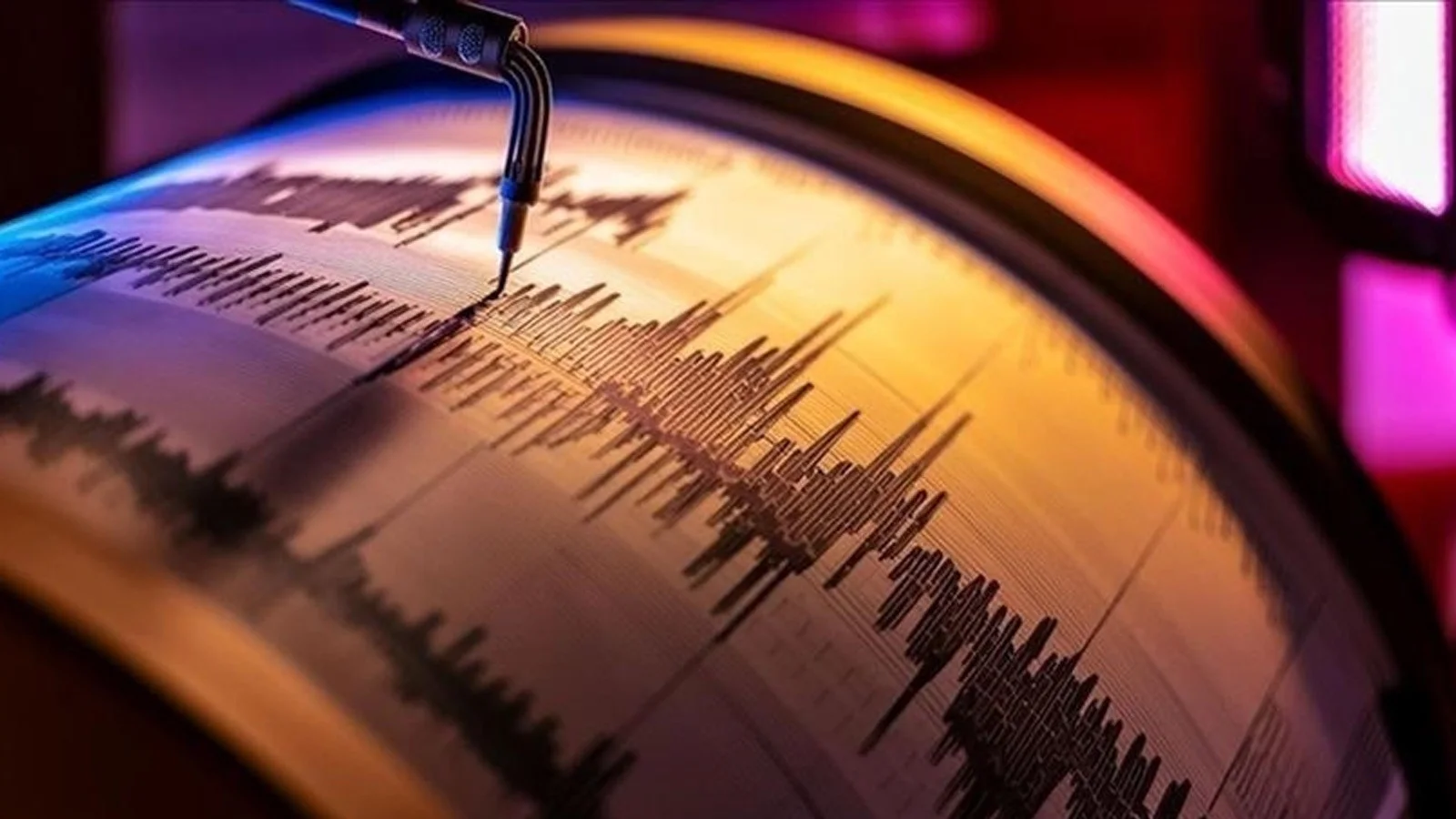 İran'ın Kermanshah kentinde 5.2 büyüklüğünde deprem