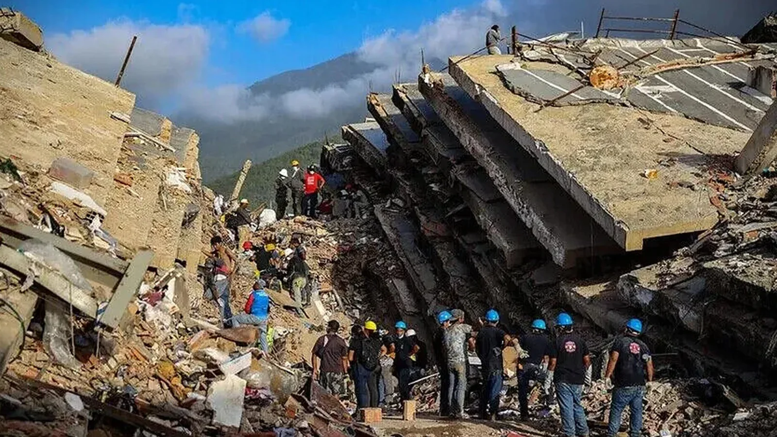 Venezuela’daki depremlerde can kaybı 4 bin 490’a çıktı
