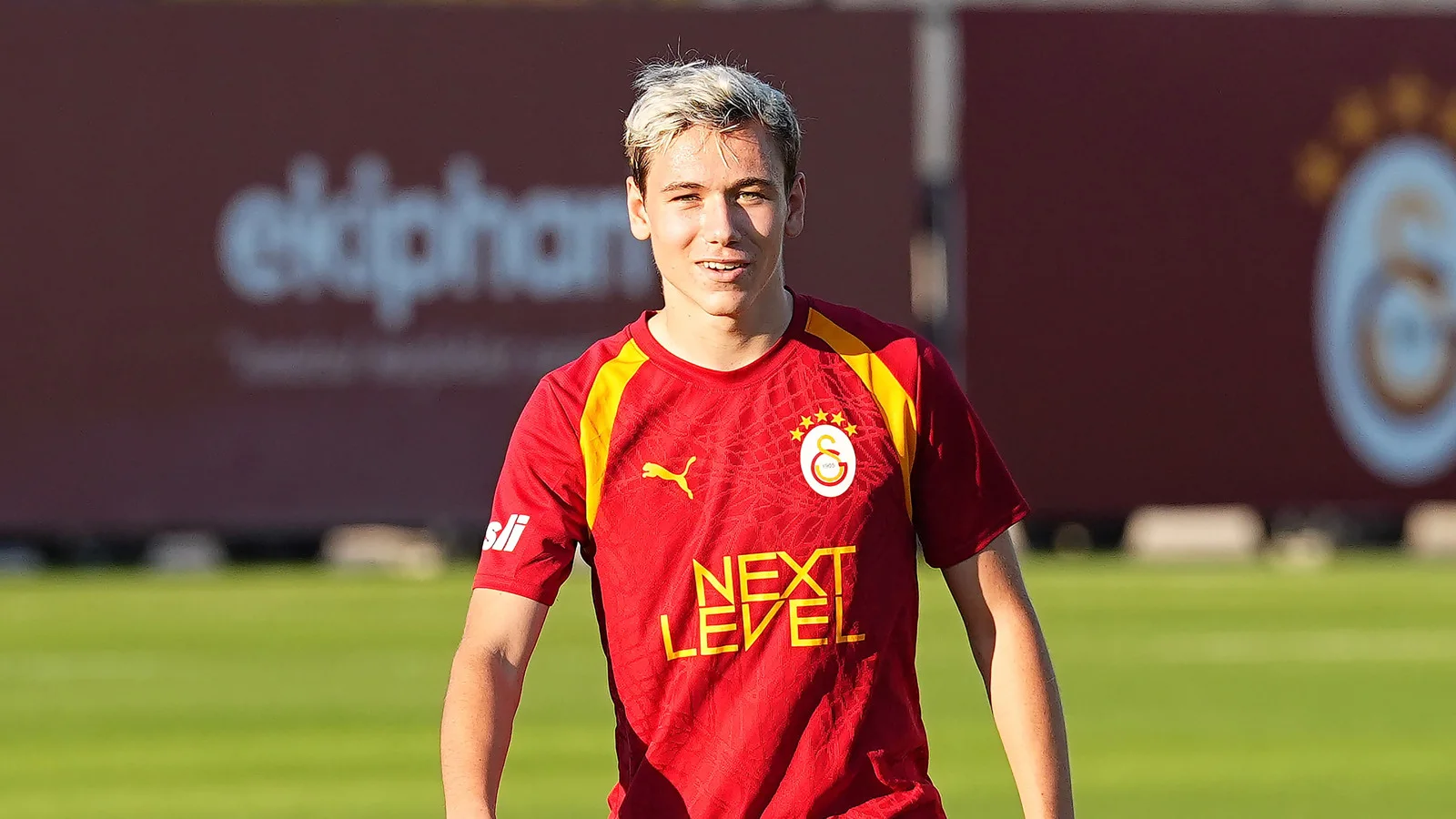 Batrakov'un ilk idmanında kazanan takım öne çıktı