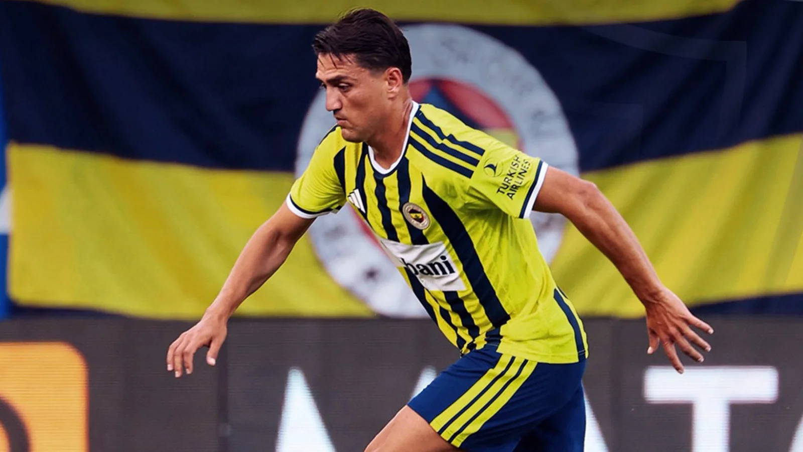 Fenerbahçe, Cengiz Ünder’in Çorum FK’ya gittiğini açıkladı