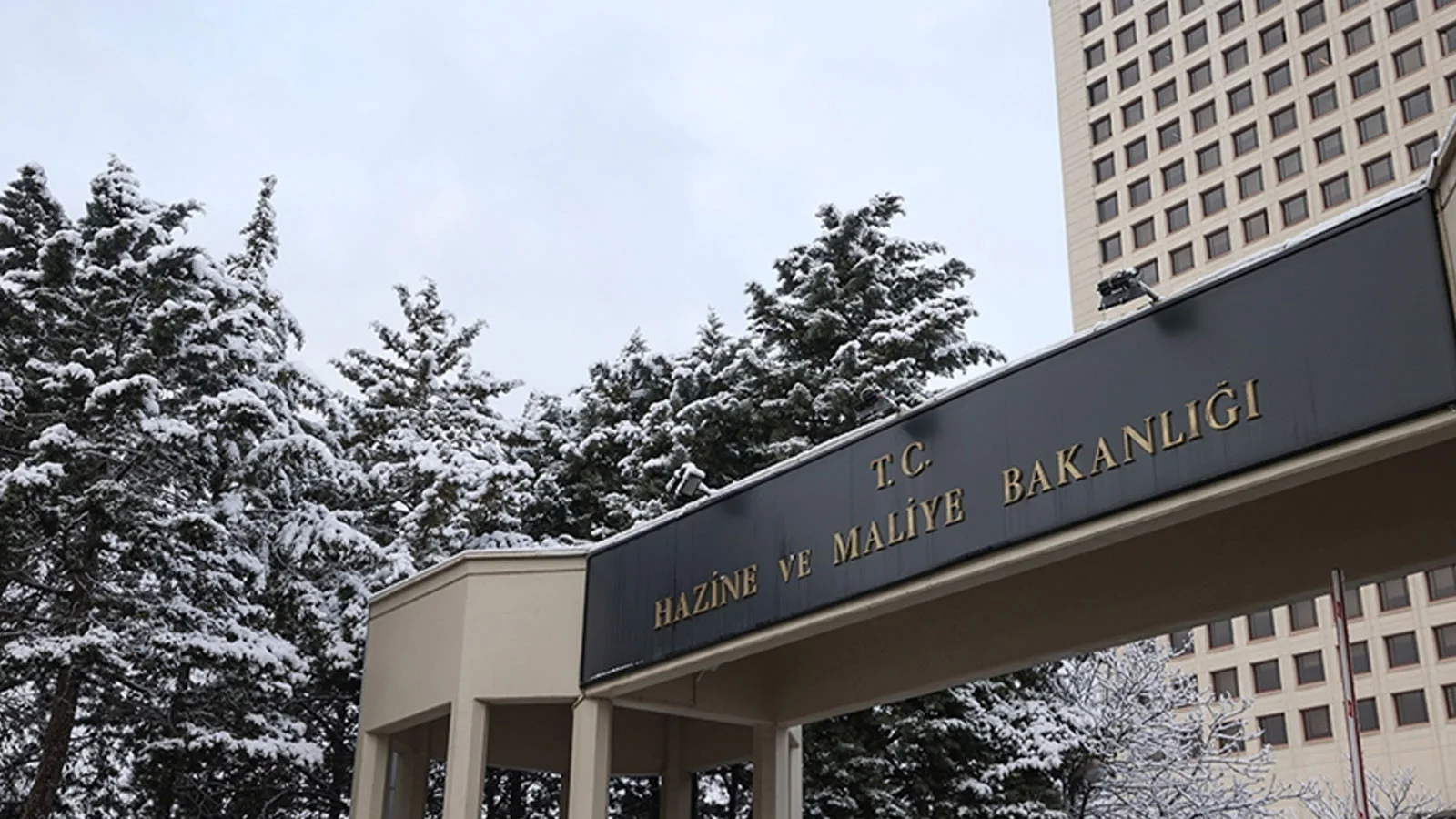 Hazine ve Maliye Bakanlığında ve bağlı kurumlarda yeni atamalar