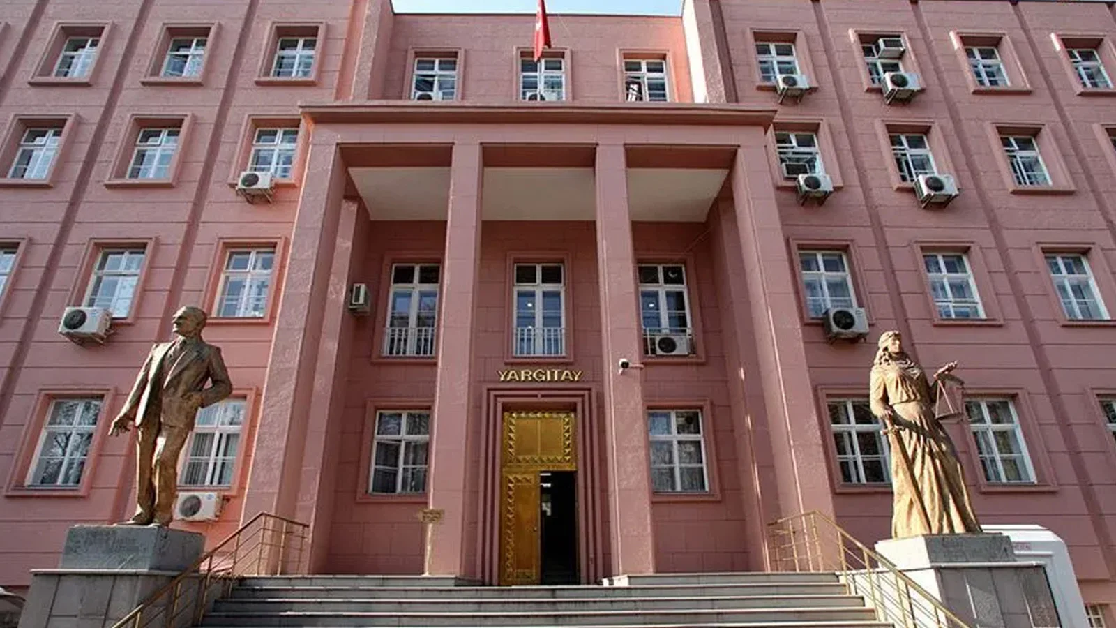 İşçinin maaş değişikliği hamlesi Yargıtay’dan döndü: Mahkeme "iyi niyetli değil" dedi