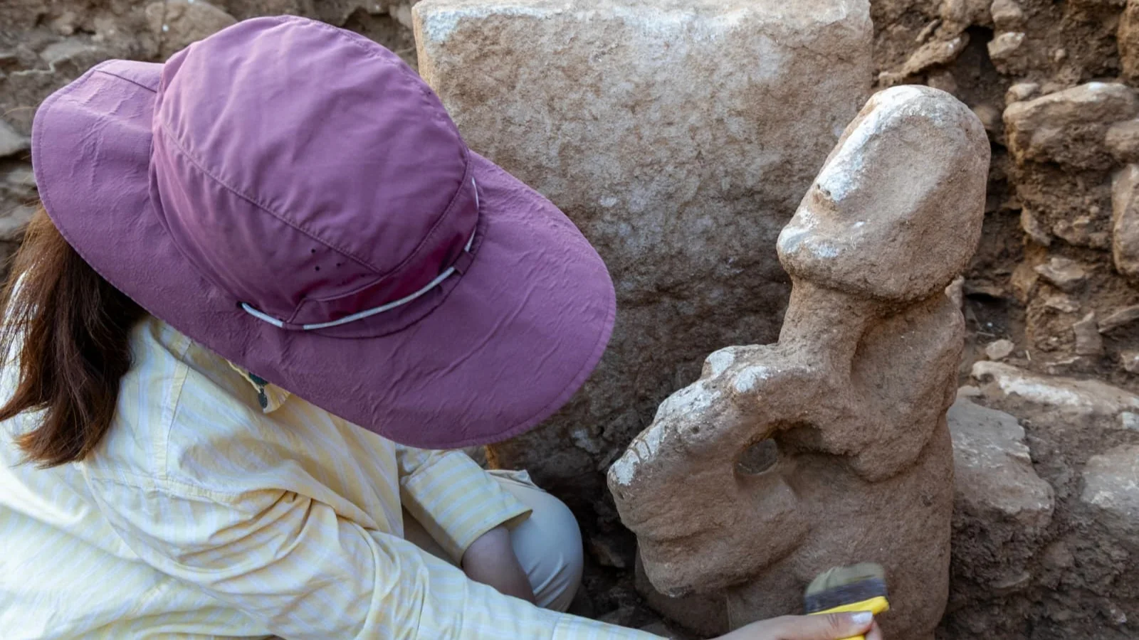 Karahantepe'de 11 bin yıllık kompozit heykel gün yüzüne çıktı