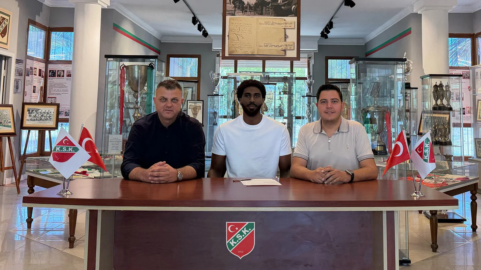 Karşıyaka Basketbol Takımı, Muhaymin Mustafa ile anlaştı