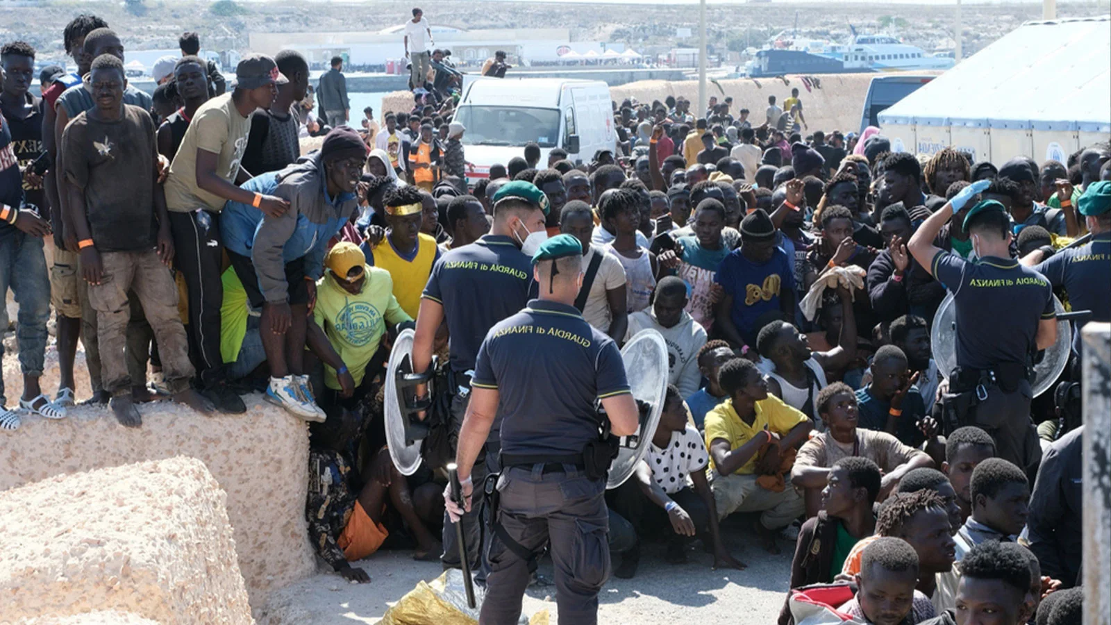 Batı Afrika’dan Avrupa’ya tepki: “Biz sınır tanımınız değiliz!”