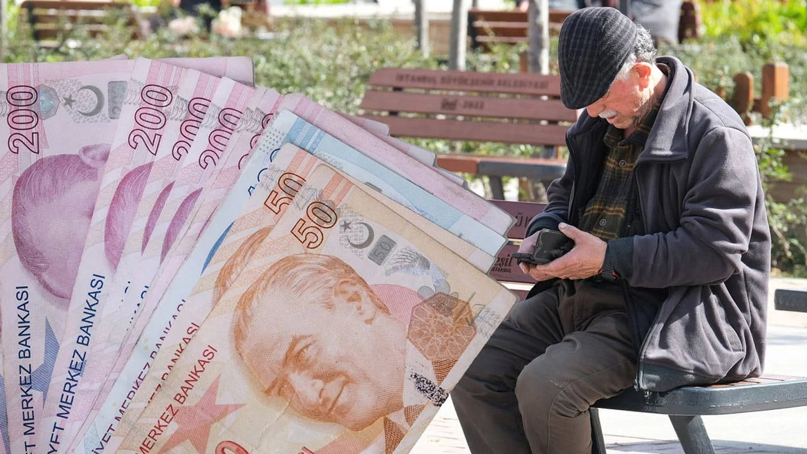 SGK Uzmanı Özgür Erdursun’dan 2027 Ocak zammı için dikkat çeken tahmin