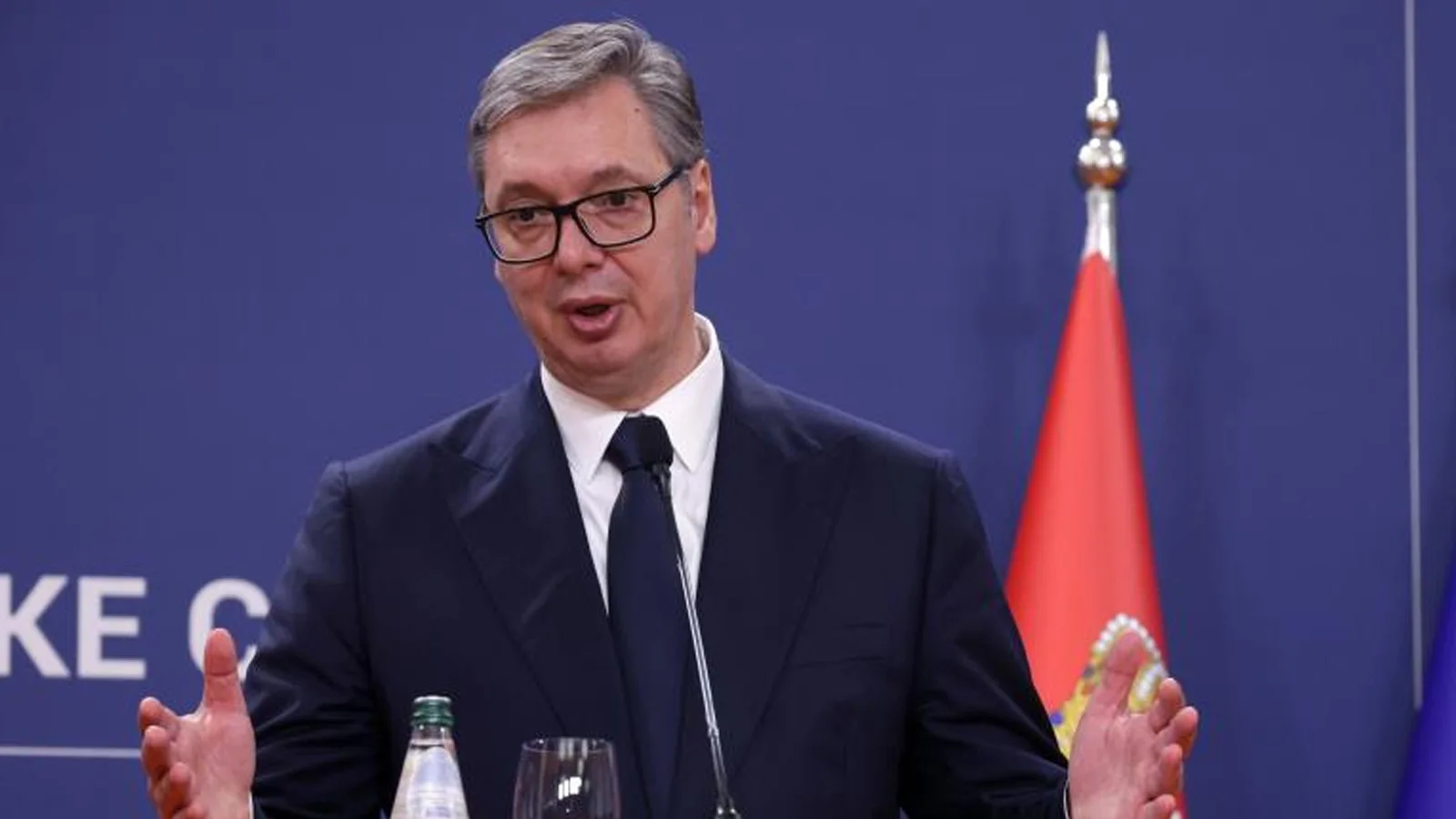 Aleksandar Vucic 27 Eylül’de istifa edip seçim kampanyasına katılacak