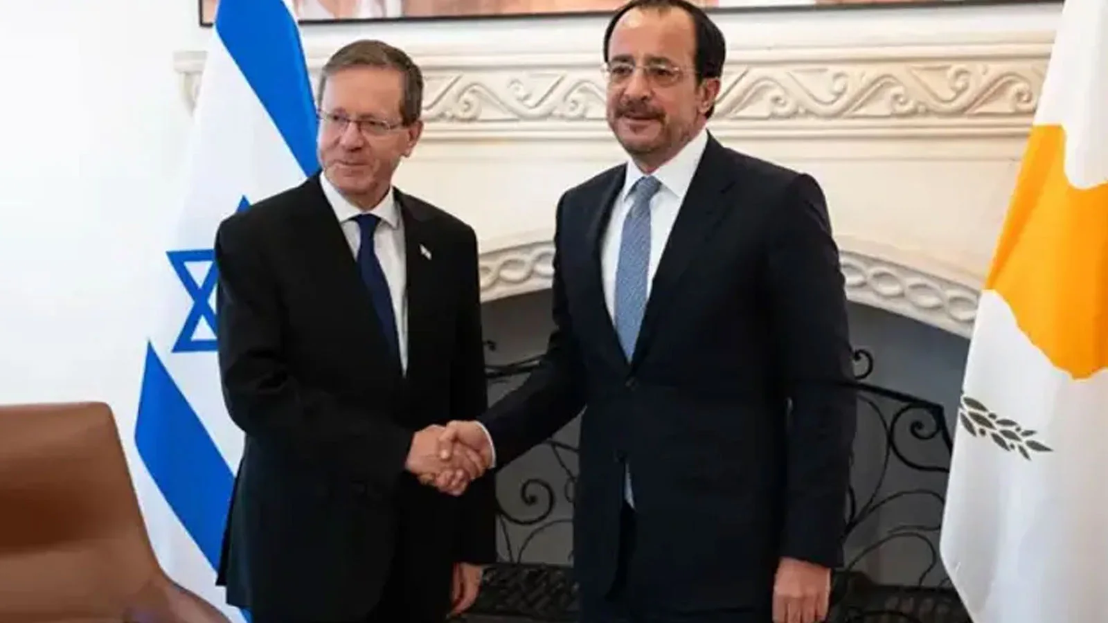 Herzog, GKRY'de Hristodulidis ile görüştü: Üçlü zirve hayalini paylaştı